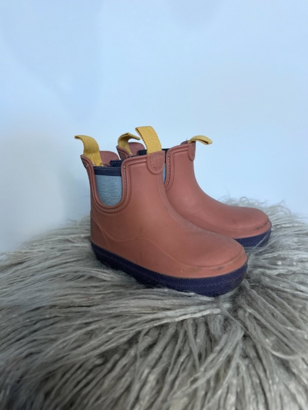 Zara Toddler Rainboots